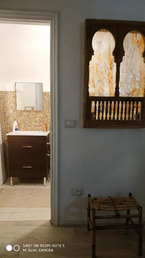 La Libellula Rossa Bed & Breakfast Erli Bagian luar foto